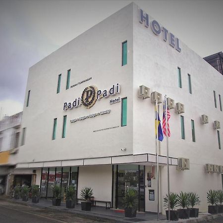 Padi Padi Hotel Kangar Esterno foto
